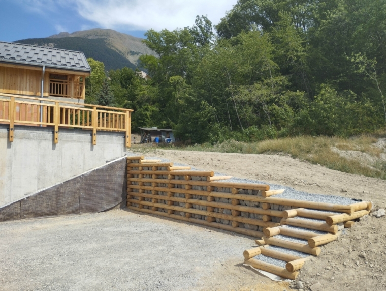 Création de Gabions en bois à Saint André d'Embrun, Embrun, Pierre Bois & Jardins